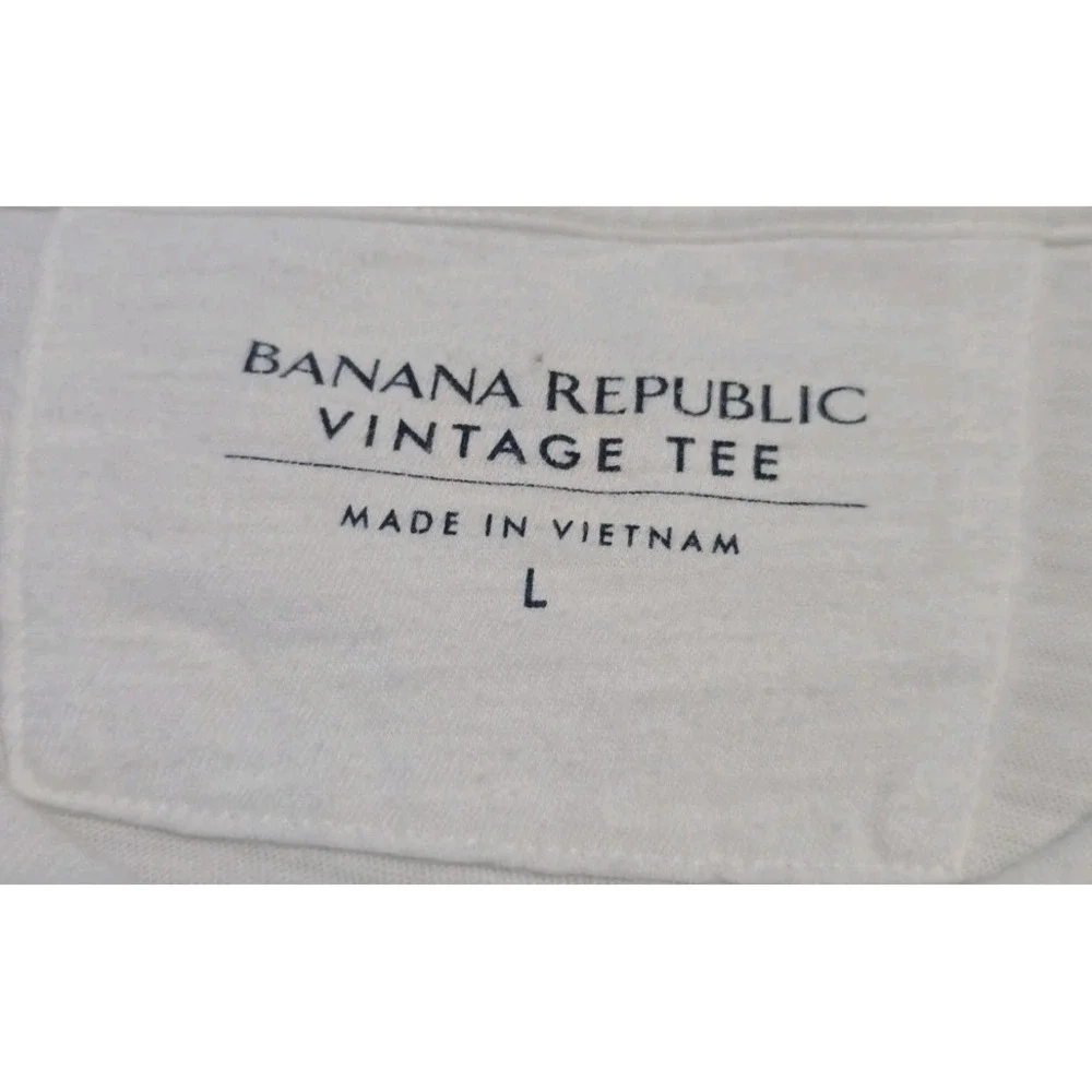 Banana Republic White Tokyo T-shirt Size L